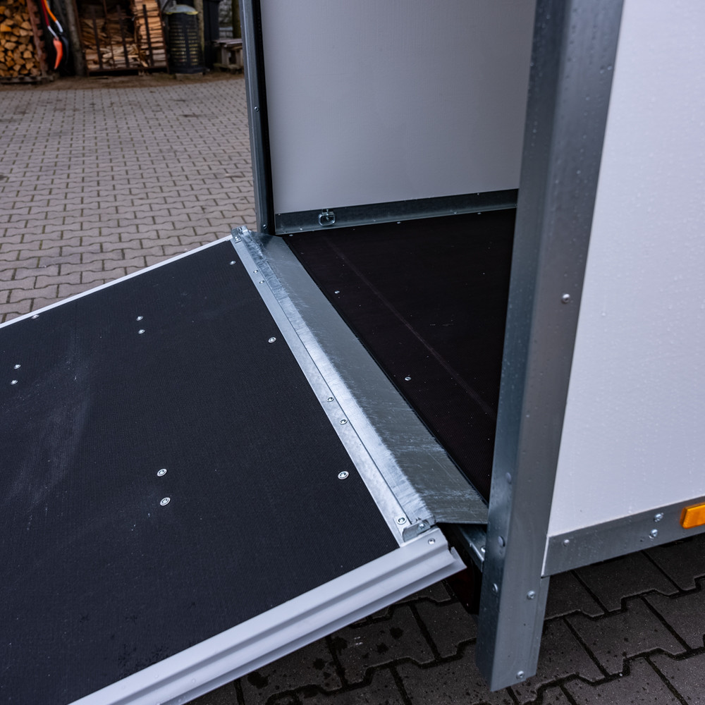 Brenderup Cargo CD260B 155x260x185 DMC 1300 KG