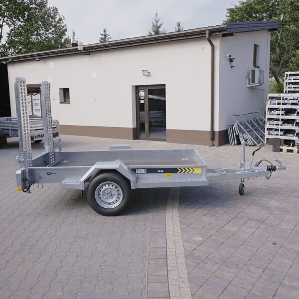 Lorries TM15 261x144 DMC 1500 - Hover